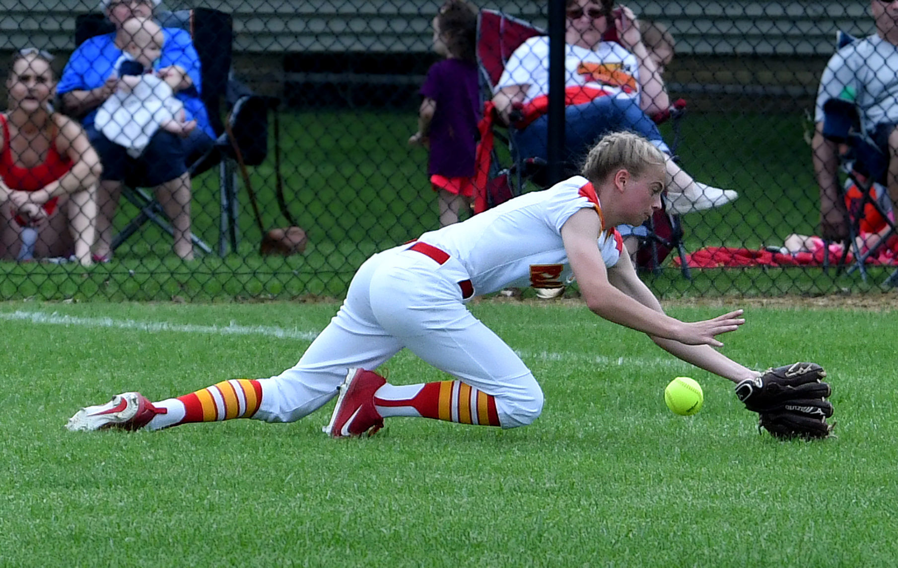 Rock Island vs United Township at Class 4A softball regional final